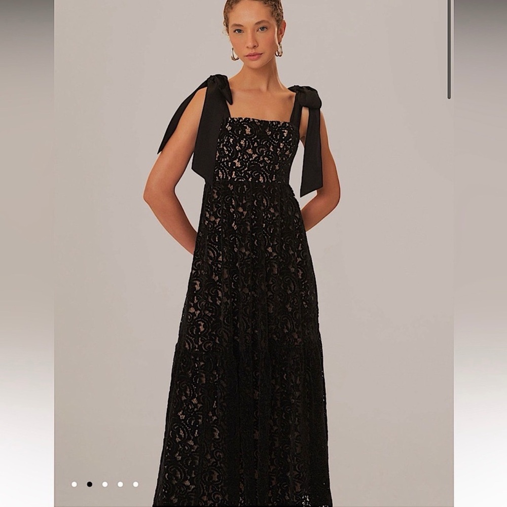 Elegant Black Lace Dress